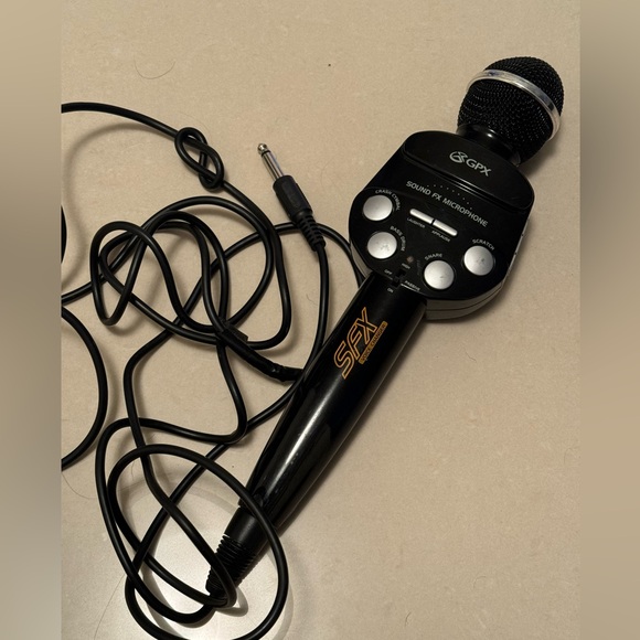 Karaoke machine (portable) - Picture 4 of 6